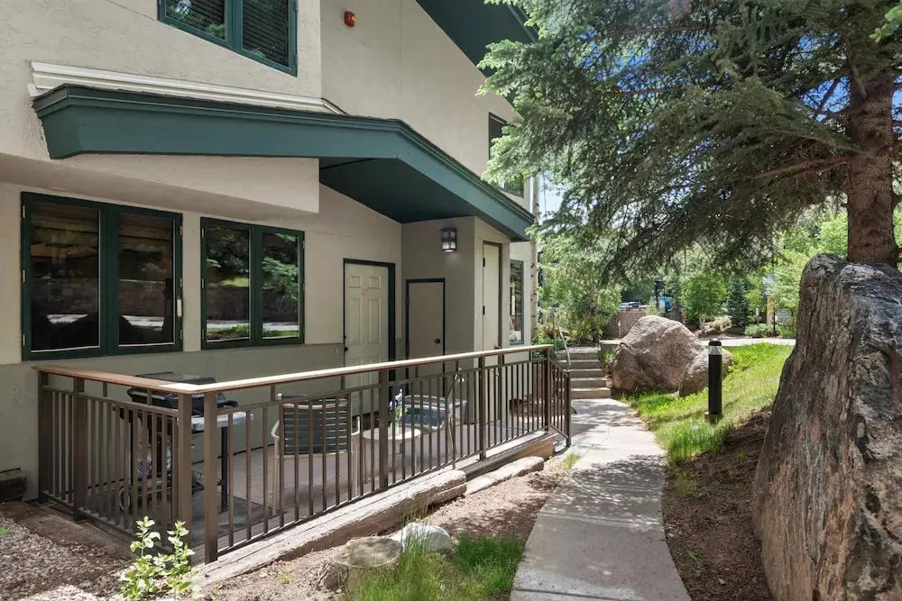 Tamarack Townhome #27