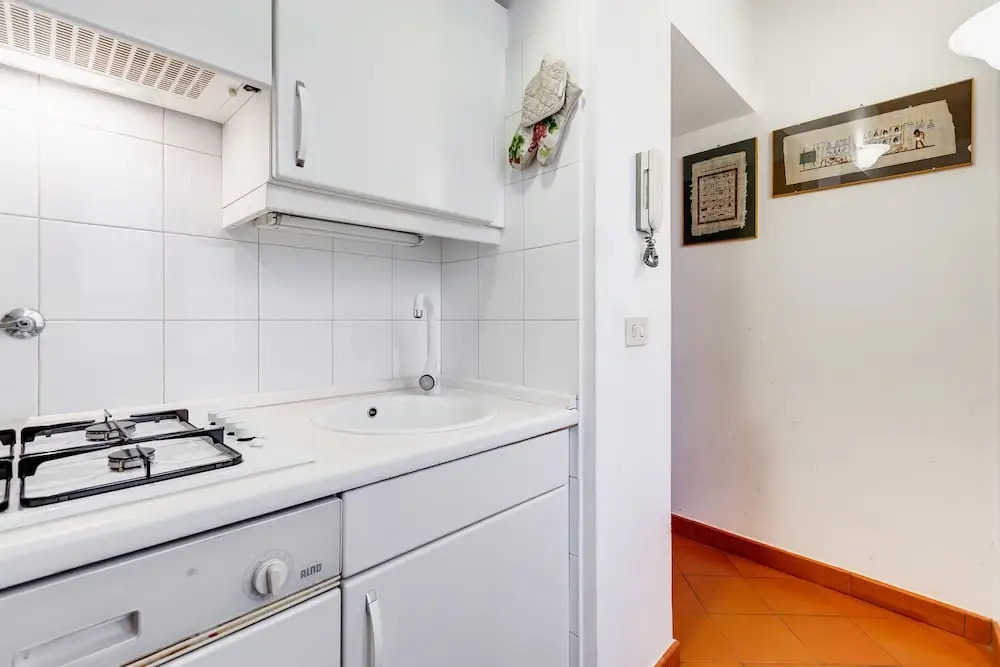 Wonderful Apartment near Trevi Fountain
