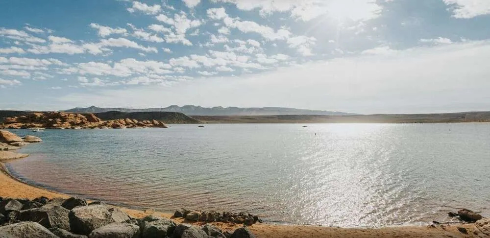 Sunset Hideaway Near National Parks & Hike/bike