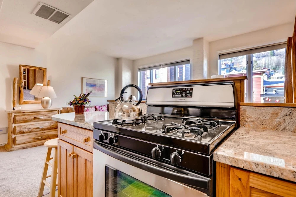 GALLERIA 307-Studio home