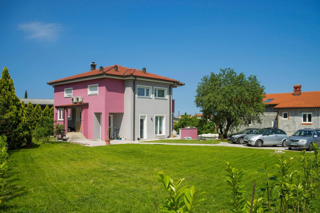Vila Magenta