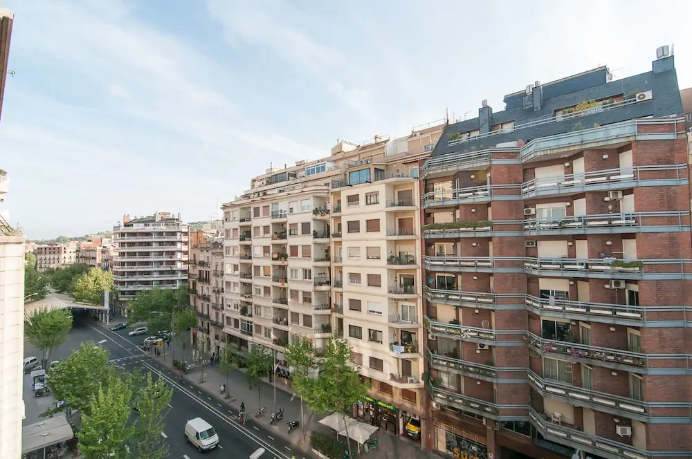 Bbarcelona Plaça Universitat Flats