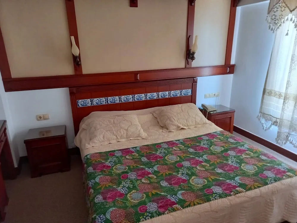 Gozen Hotel