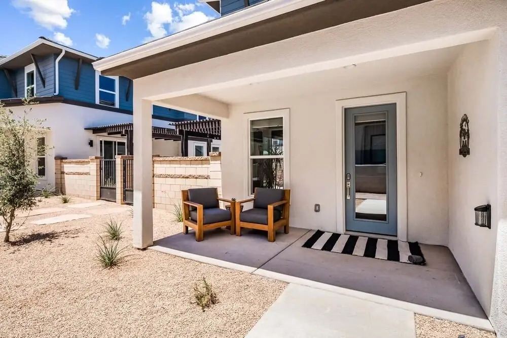 Desert Brooke 5 Bedroom Townhouse