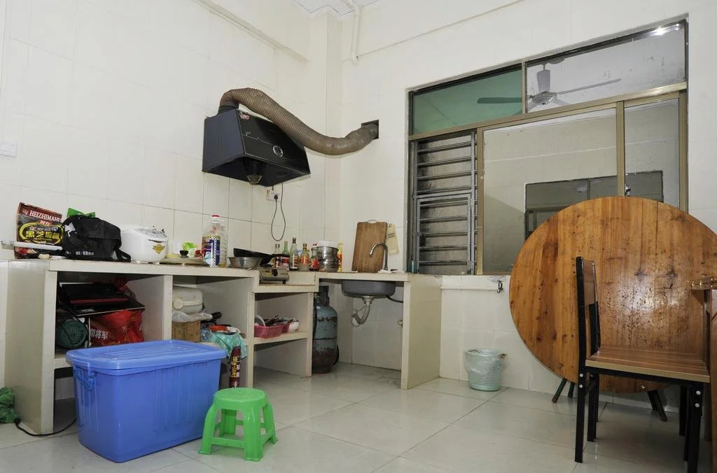 Surfing Youth Hostel