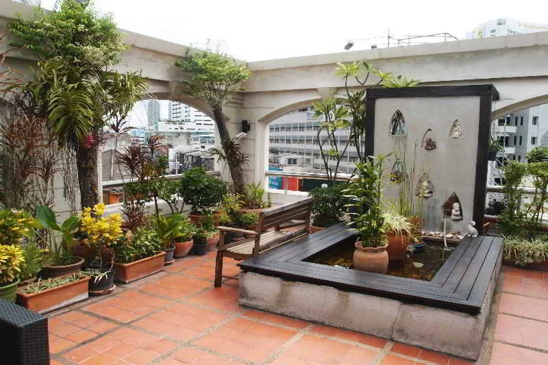 Silk Suite Silom