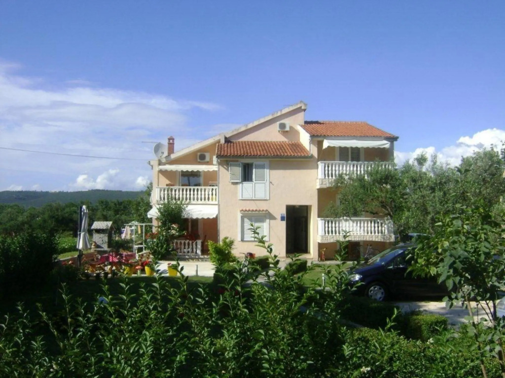Darko - 30 m From Beach - A4