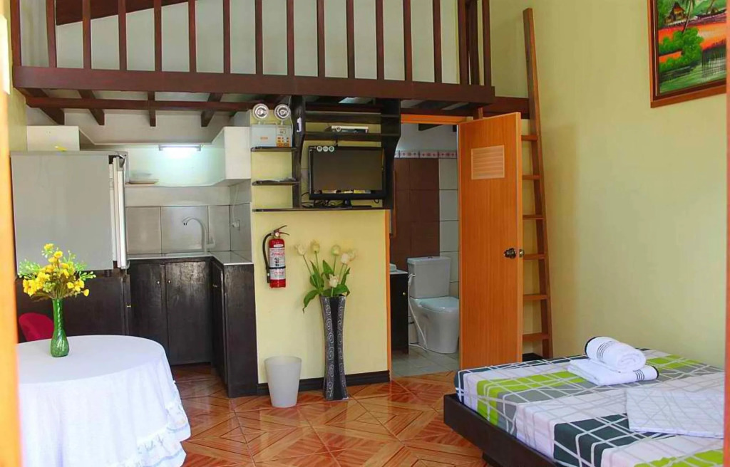 Cocomango's Resort
