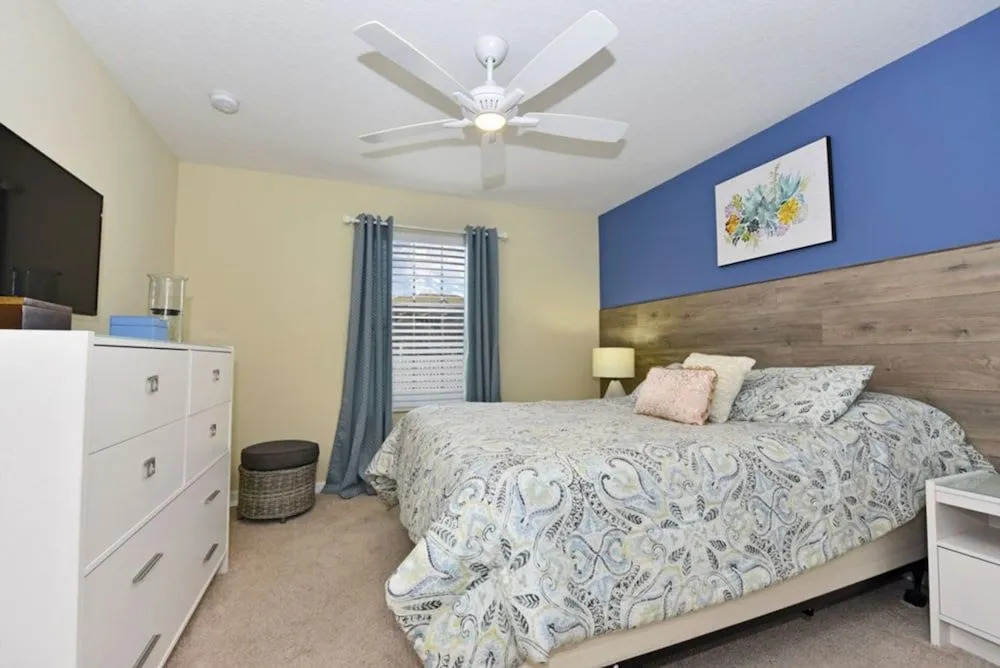 Storey Lake 4872a