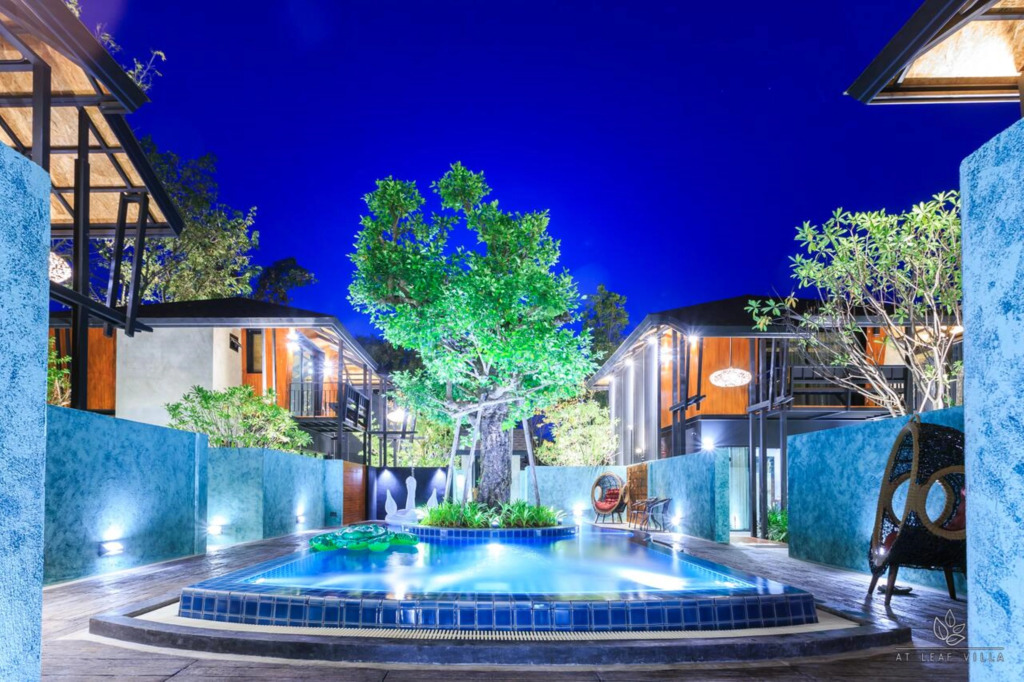 At Leaf Villa