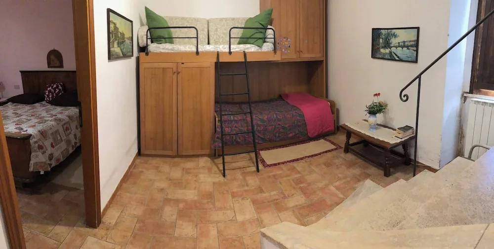 The 'castelletto' Holiday House