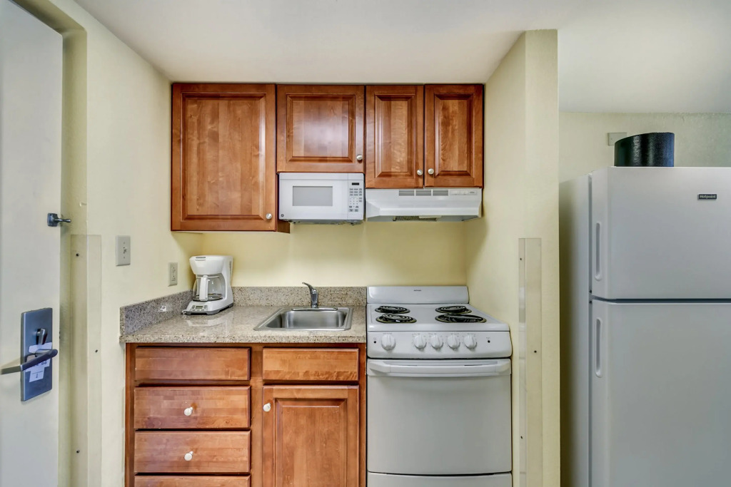 Beachfront Condo at Dunes Village Resort