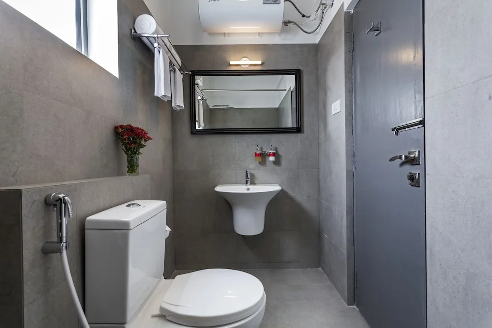 OYO Townhouse 012 Kaushambi Metro Ghaziabad