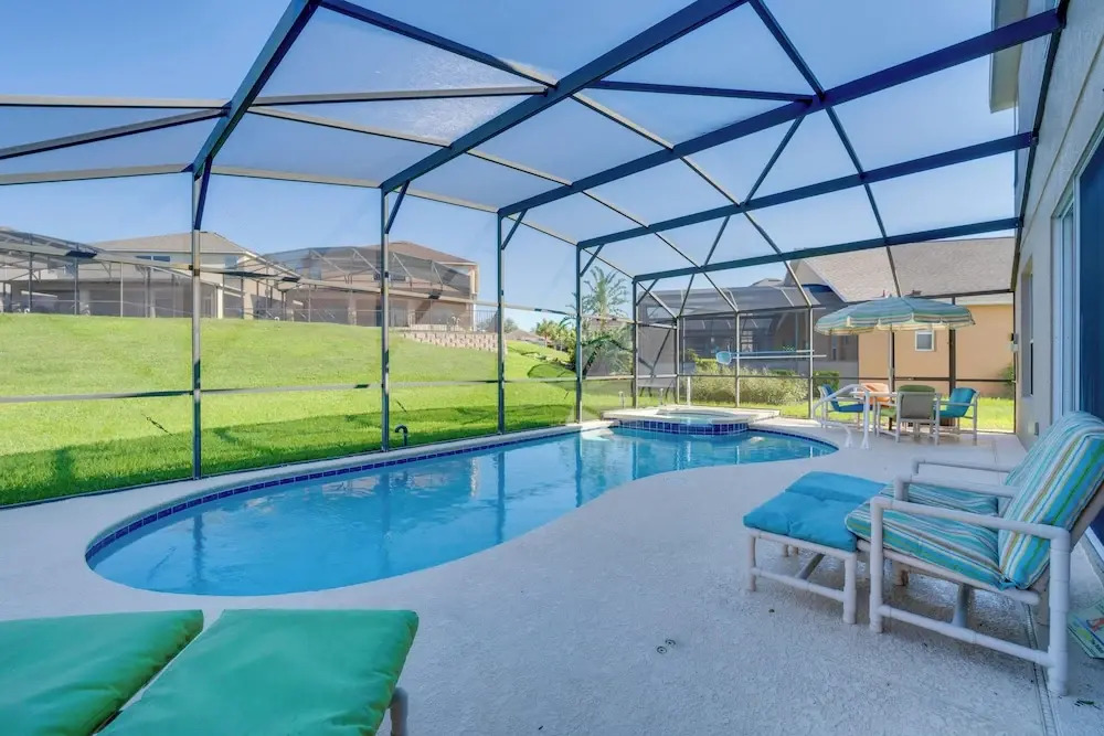 5 Mi to Disney: Emerald Island Poolside Retreat