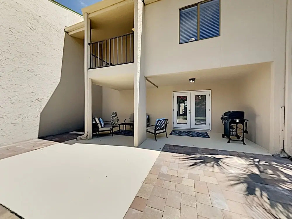 Shoreline Garden Townhomes #31 - Linger Longer