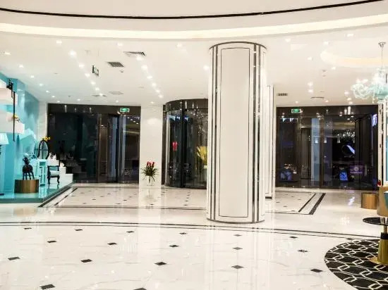 Elong Hotel (Xi'an Shaanxi History Museum Stadium Metro Station Branch)