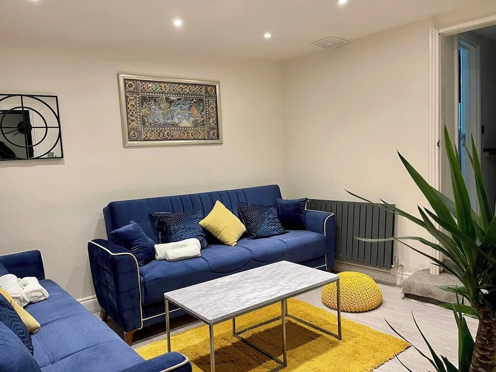 Modern Basement Flat in The City - Shoreditch