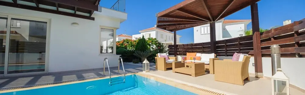 Rent Private Villa 015
