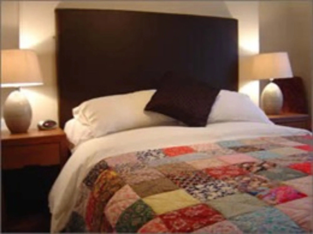 Number 14 Guest House