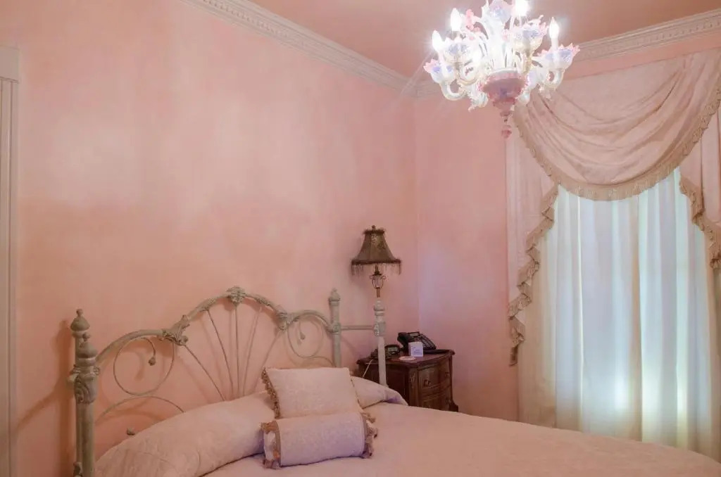 The Hotel Magnolia