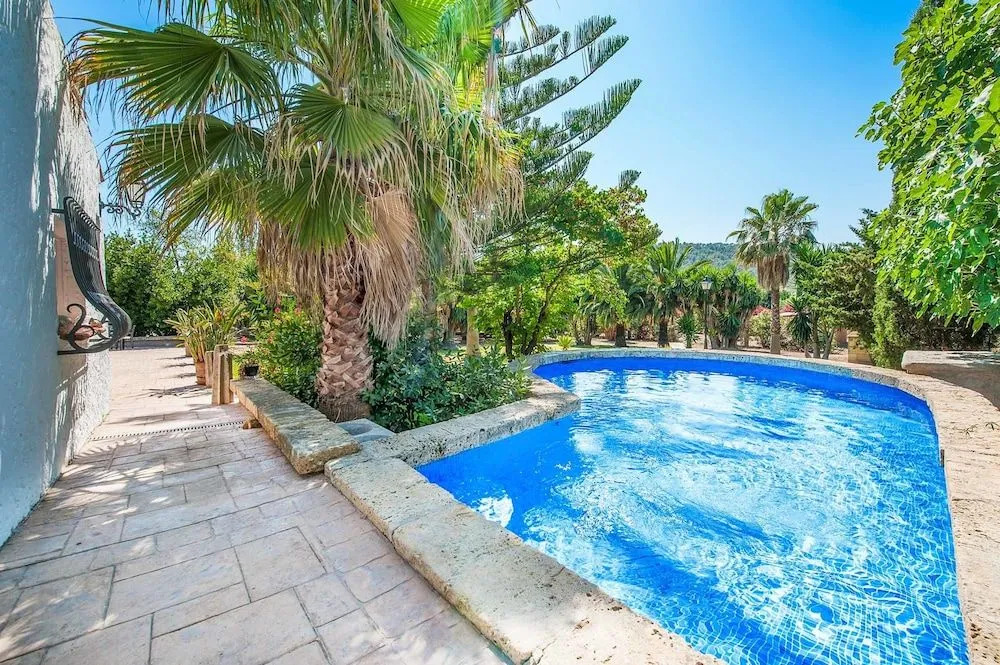 Villa Son Fe Vilaire by SealandVillas