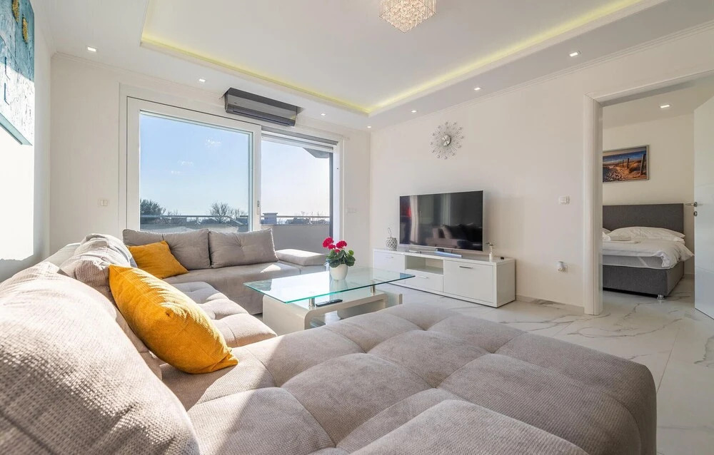 Luxurious Home In Vrsi