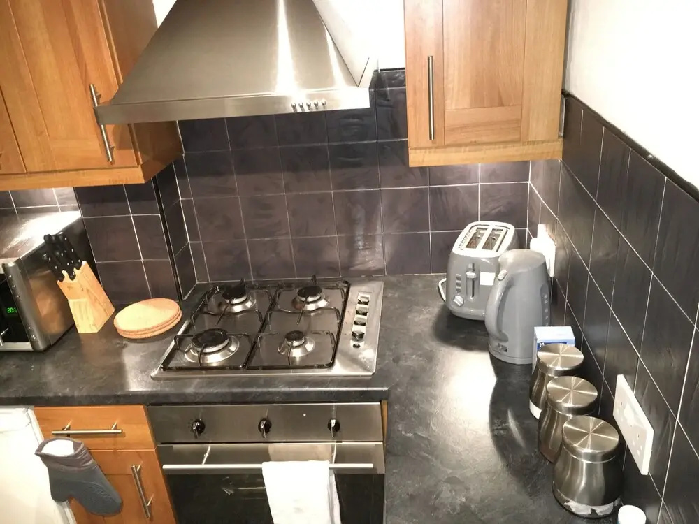 Glasgow West End Apartment