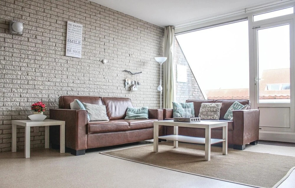 Beautiful Apartment in Bruinisse With 2 Bedrooms, Wifi and Indoor Swimming Pool