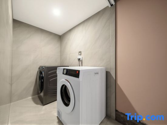 Yunjing Smart Hotel (Jinhai Building Materials City Shengeng Cultural Park)