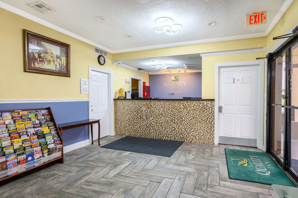 Quality Inn New Orleans I-10 East