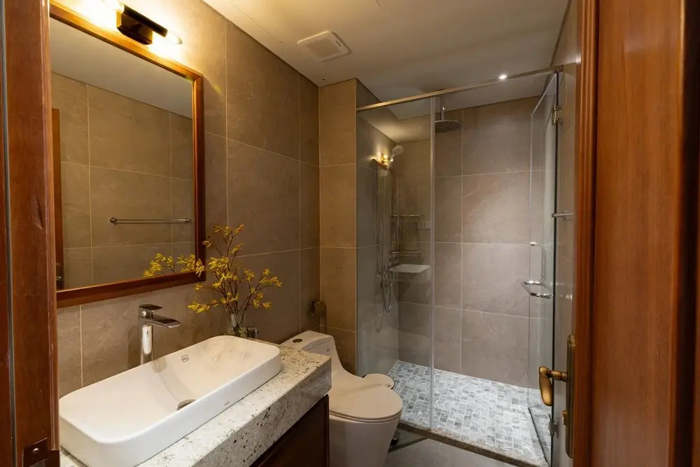 Sunflower Apartment - Luxury Suite by THC Group