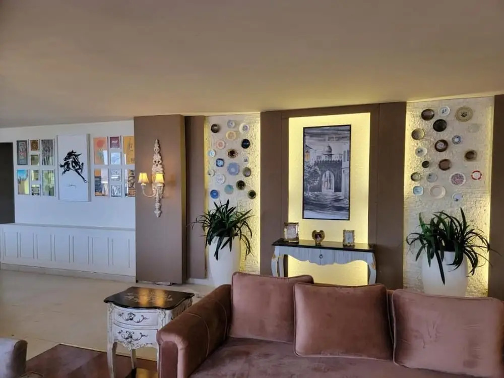 Shelton Suites Bhurban