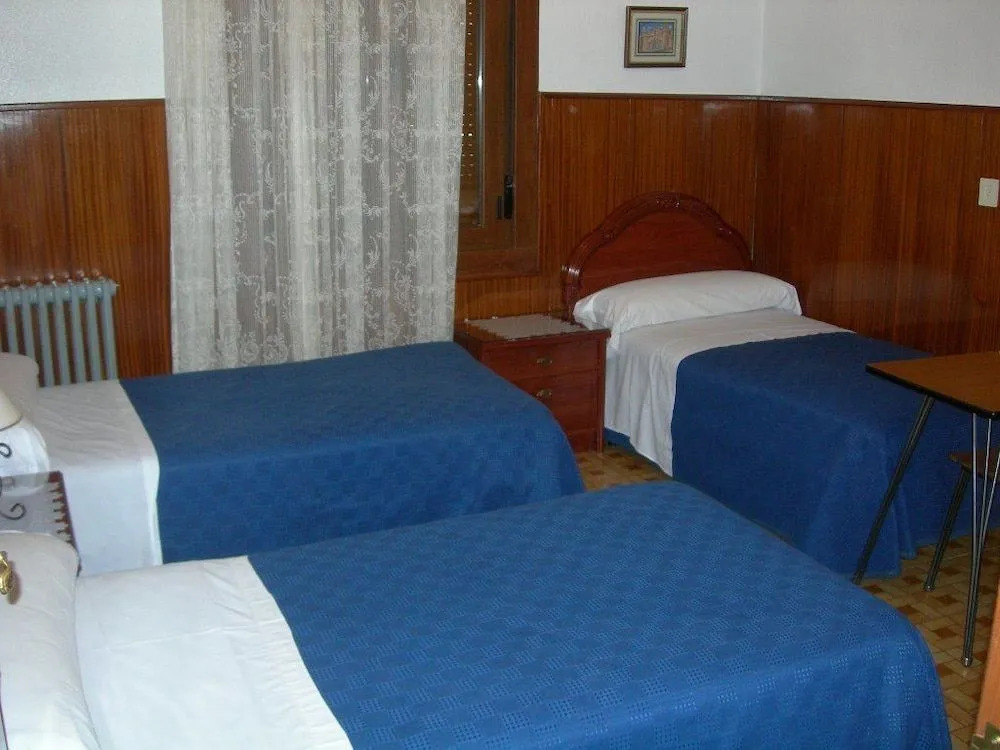 Pension Estefania