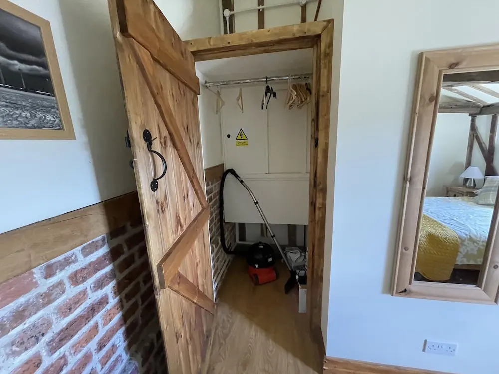 The Cow Shed - Sleeps 4, Parking & Pet Friendly