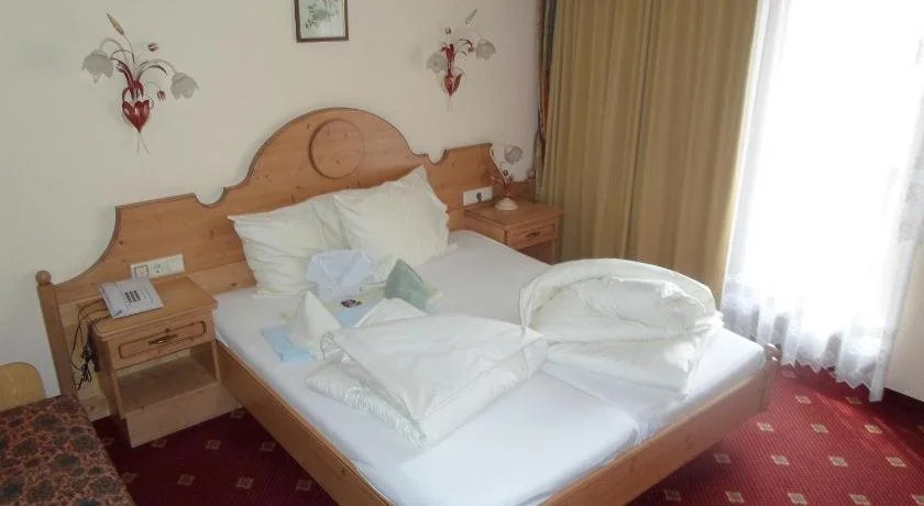 Hotel Edelweiss