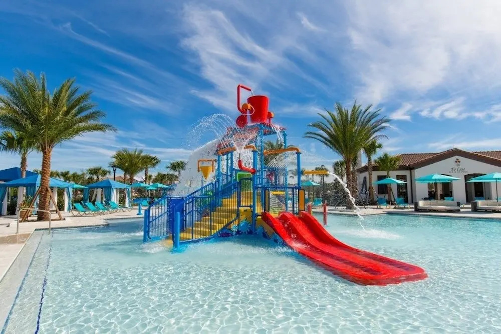 Luxury Resort Living Minutes Fom Disney 5 Bedroom Home