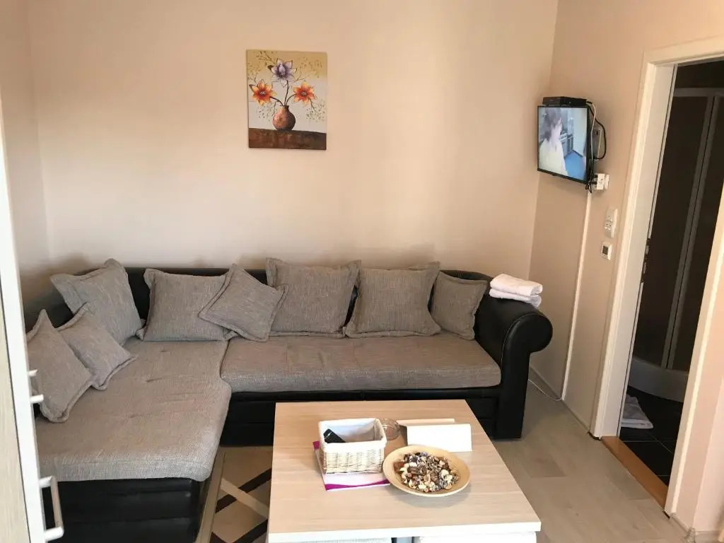Kopaonik apartmani u Kraljevim Čardacima , Čar 27 i 6-13
