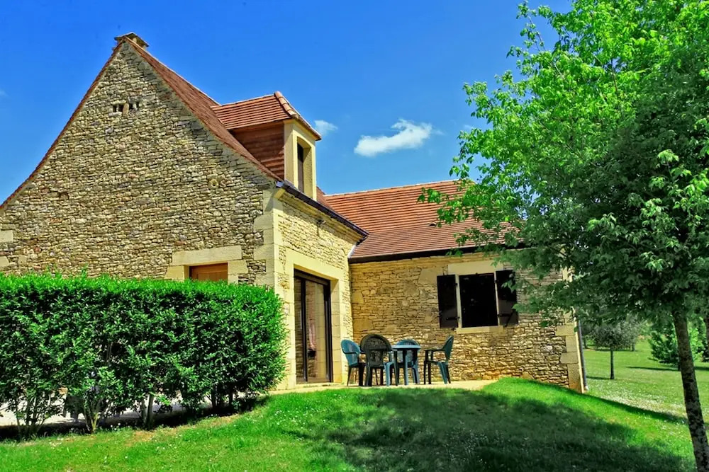 COMBAS village de gites