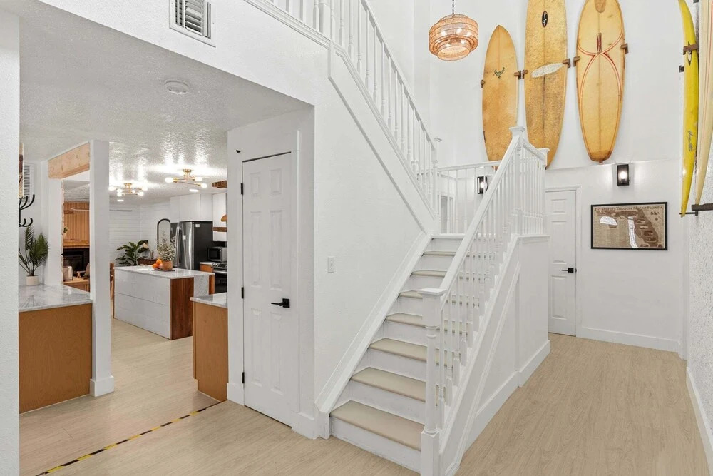 504 Colony Street