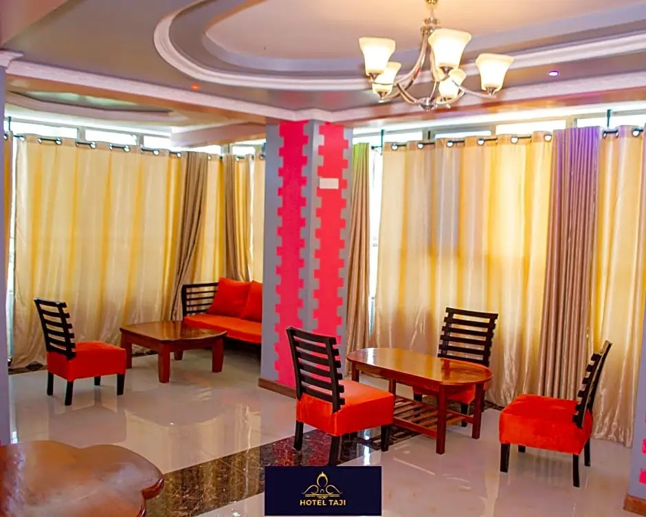 HOTEL TAJI