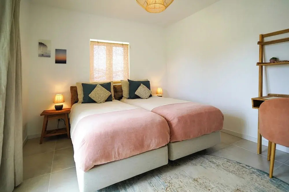 Birds of Paradise - Boutique Surf Lodge