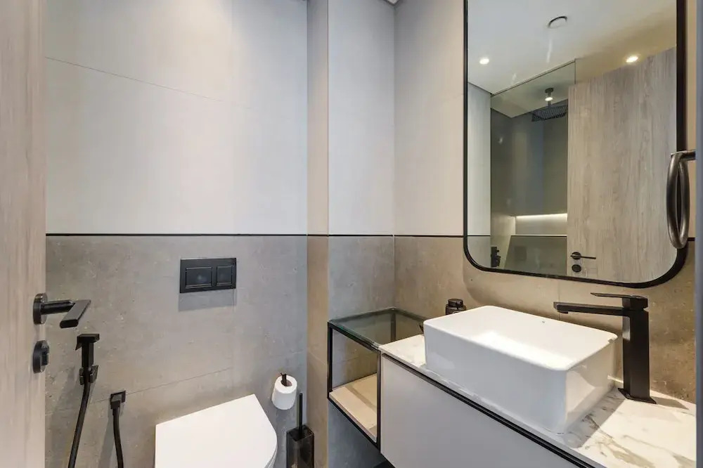Modern 1 BR Oxford Terraces