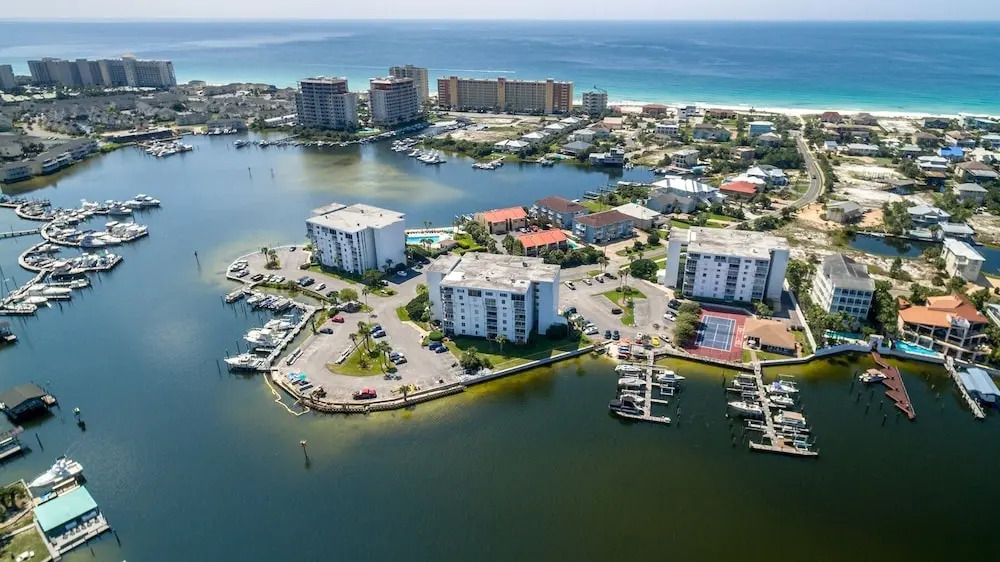 Dolphin Point 604c 2 Bedroom Condo