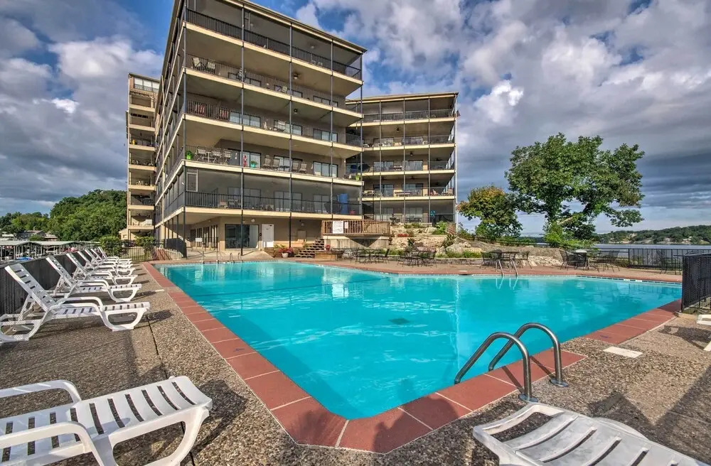 Waterfront Condo w/ Resort Perks in Lake Ozark!