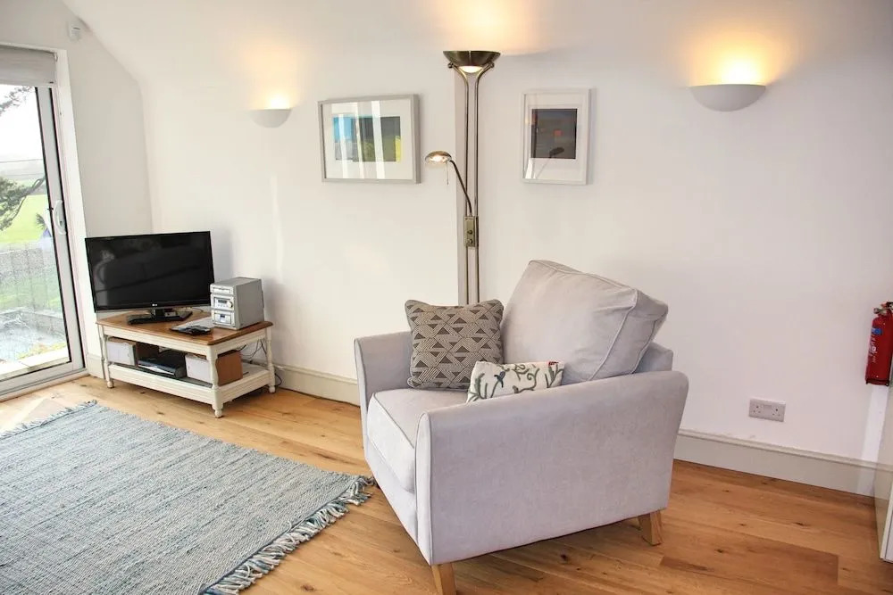 Marshlands Annexe
