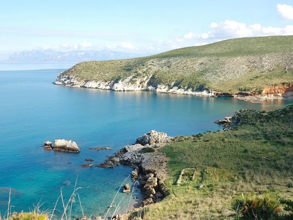 Scenic Holiday Home in Castellammare del Golfo near Beach