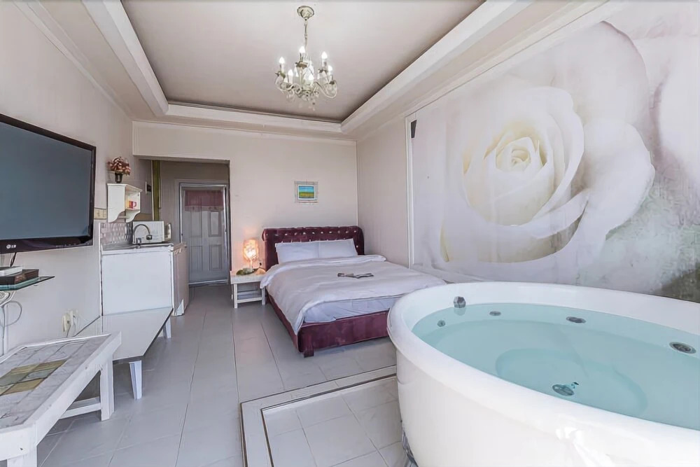 Taean Hilmare Pension