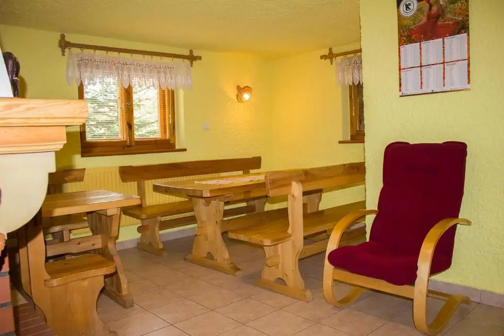 Hacjenda - Apartamenty i Pokoje Gościnne