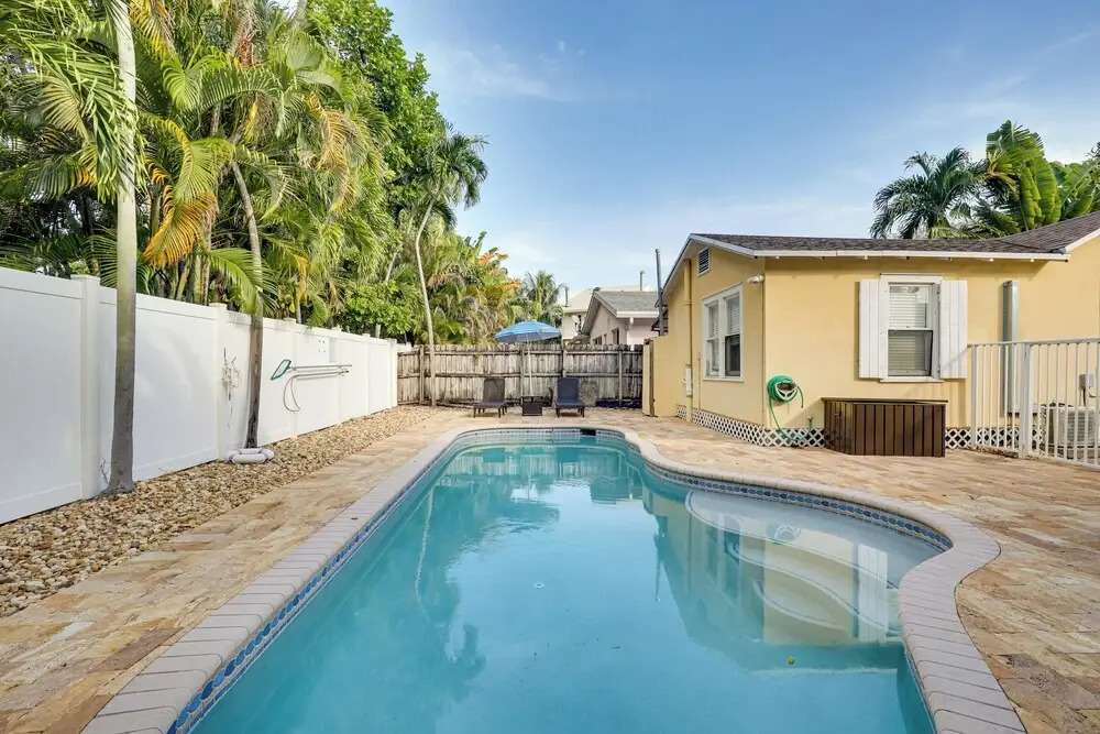Shared Pool & Backyard: Small & Cozy Guest House
