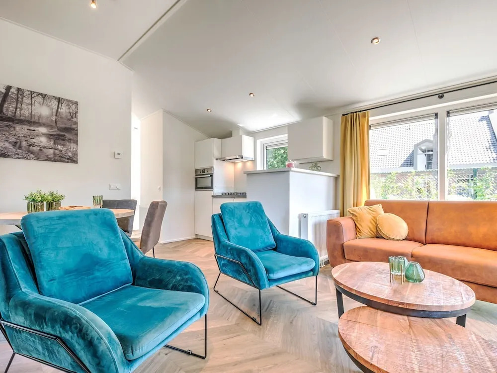 Lovely Holiday Home in Kaatsheuvel With Bubble Bath